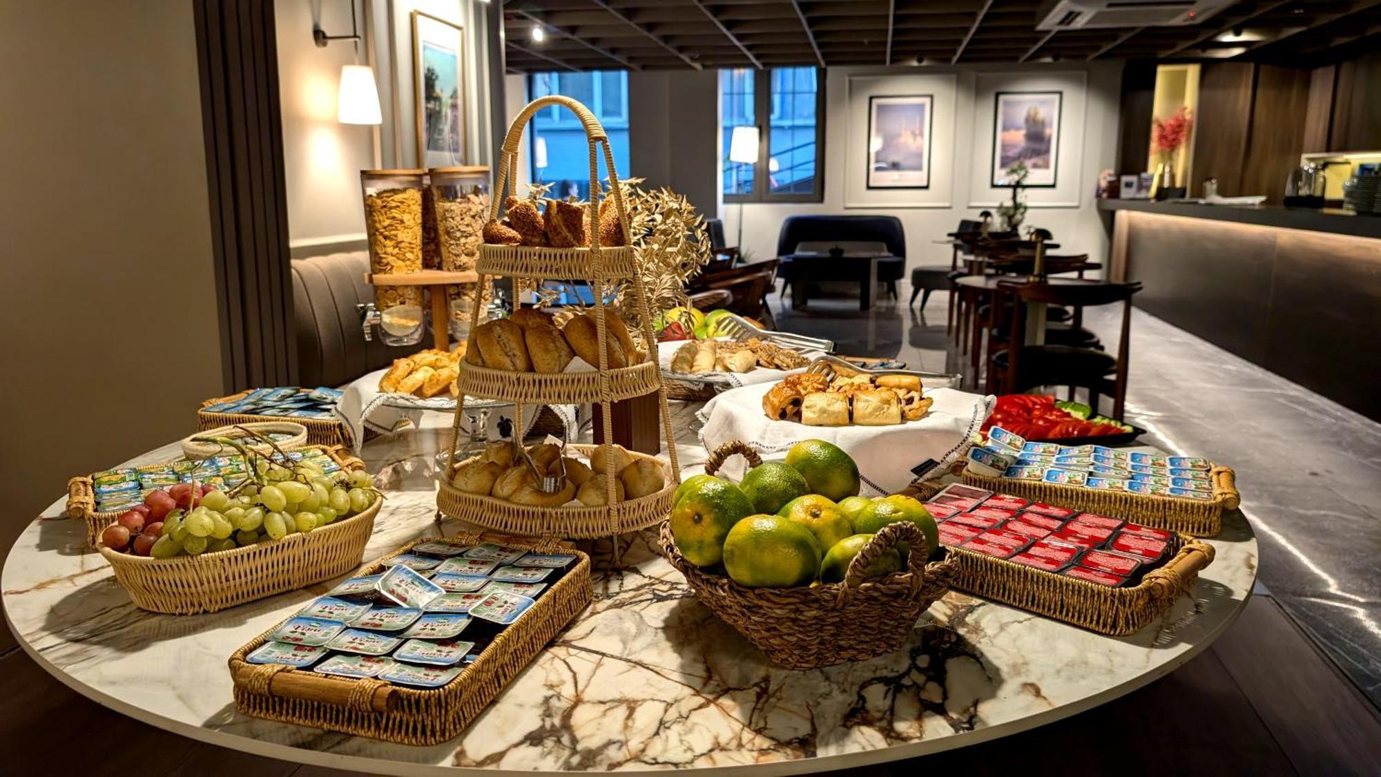 Noble Pangalti Otel İstanbul Dış mekan fotoğraf