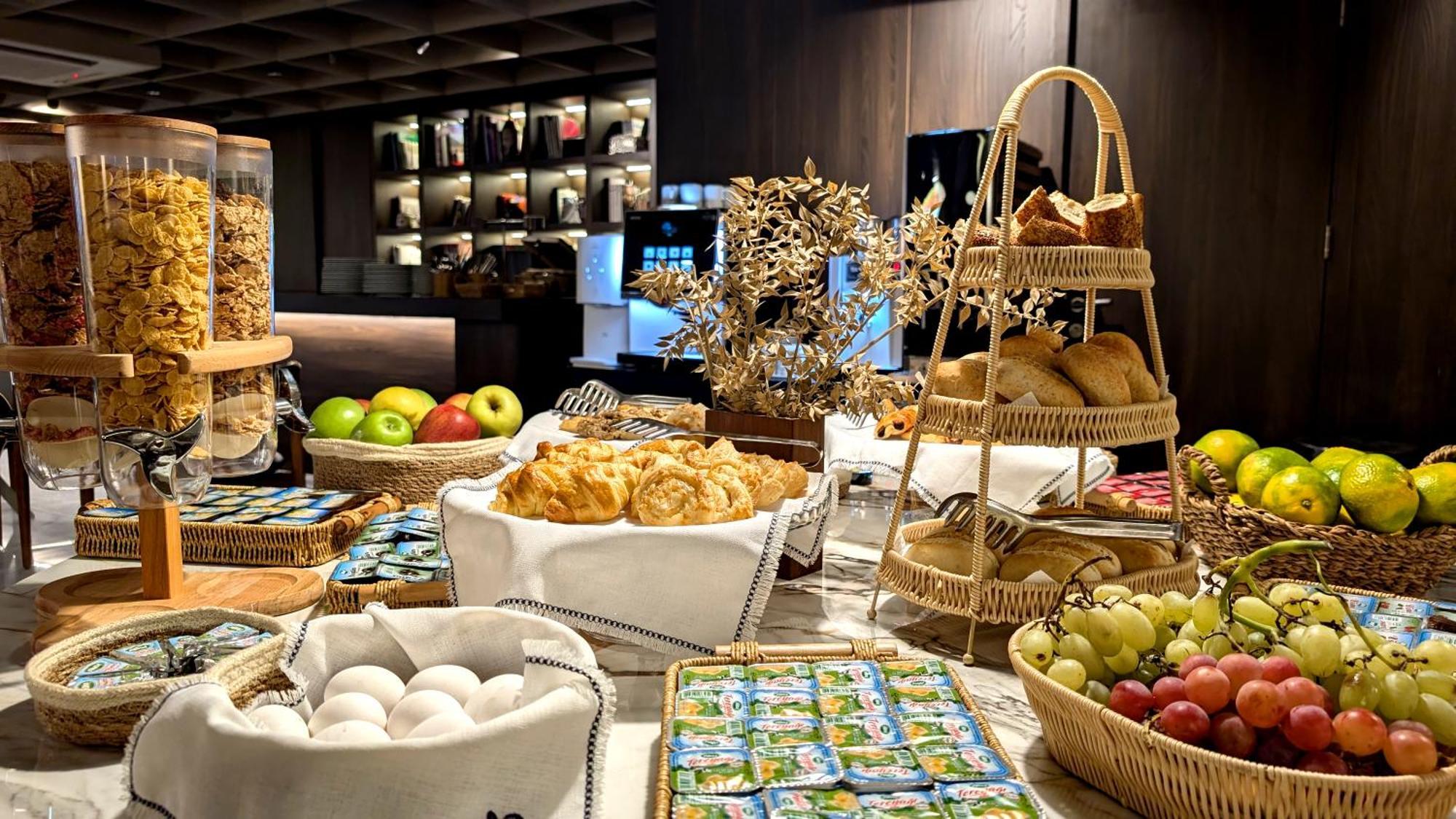 Noble Pangalti Otel İstanbul Dış mekan fotoğraf